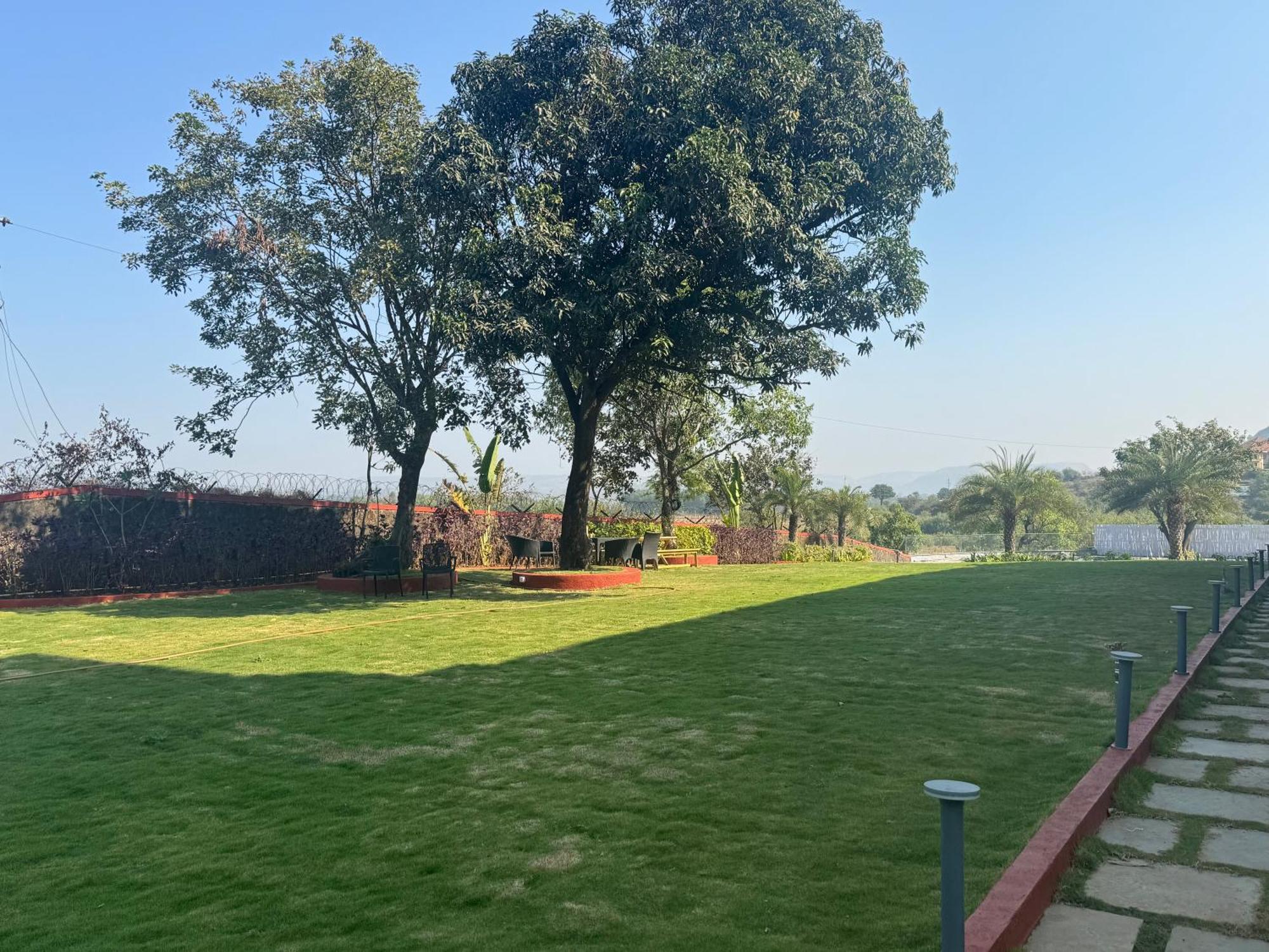 Ananta Villa Lonavala Eksteriør bilde